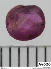 Foto von Korund (Rubin) (NHMW-MIN-Ay626)